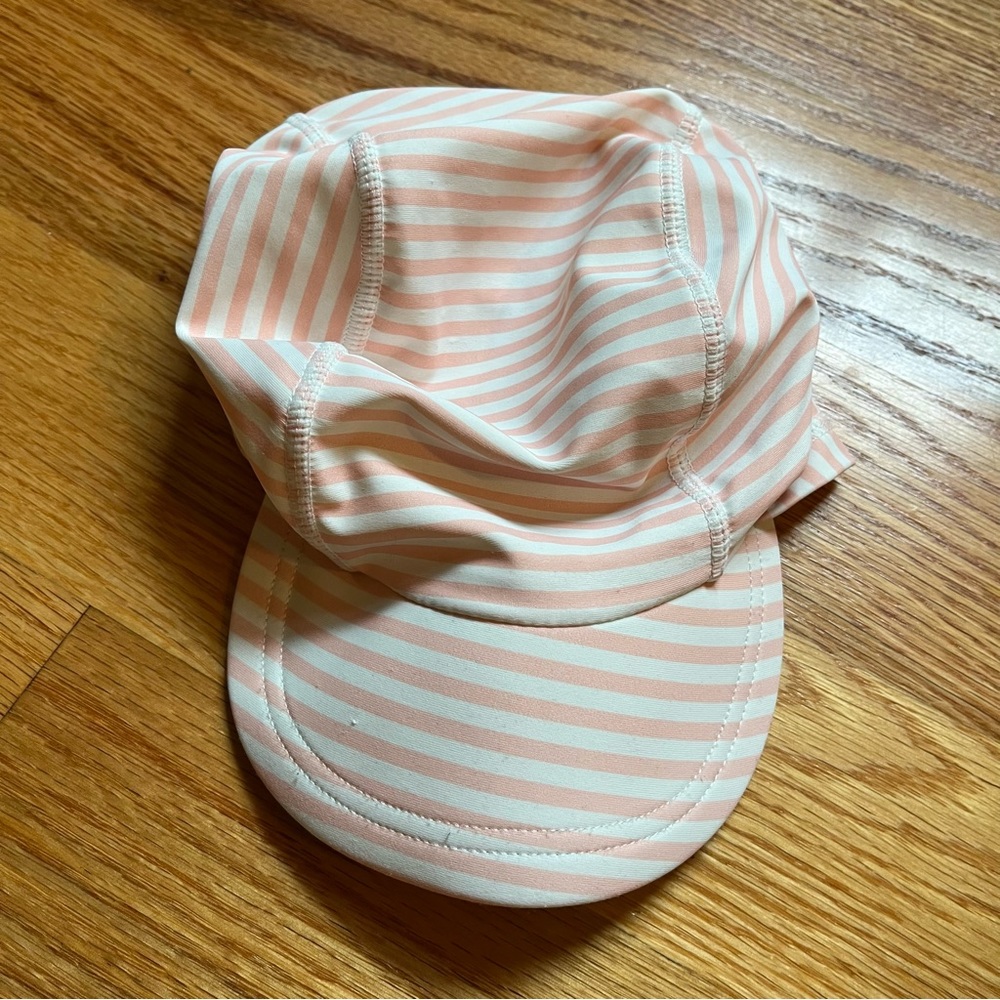 H&M baby pink and white stripe water hat size 1-2 years